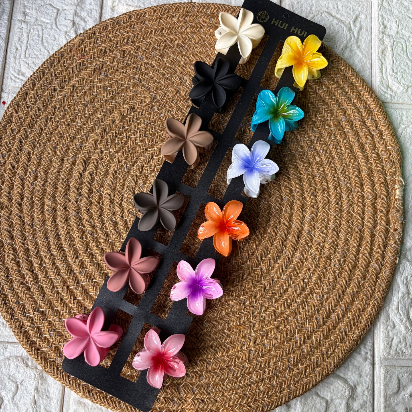 Mix Combo Claws(12 Pieces)