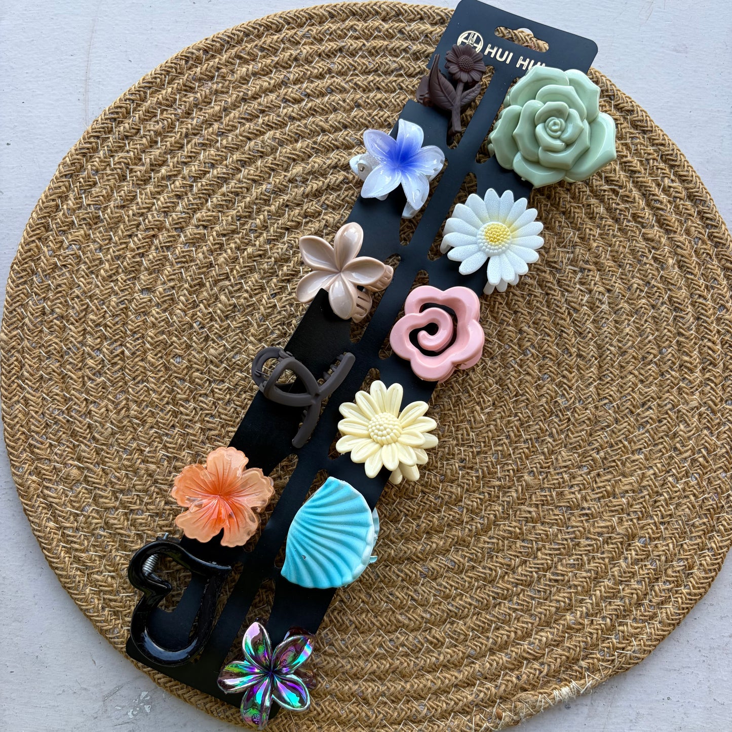 Mix Combo Claws (12 Pieces)