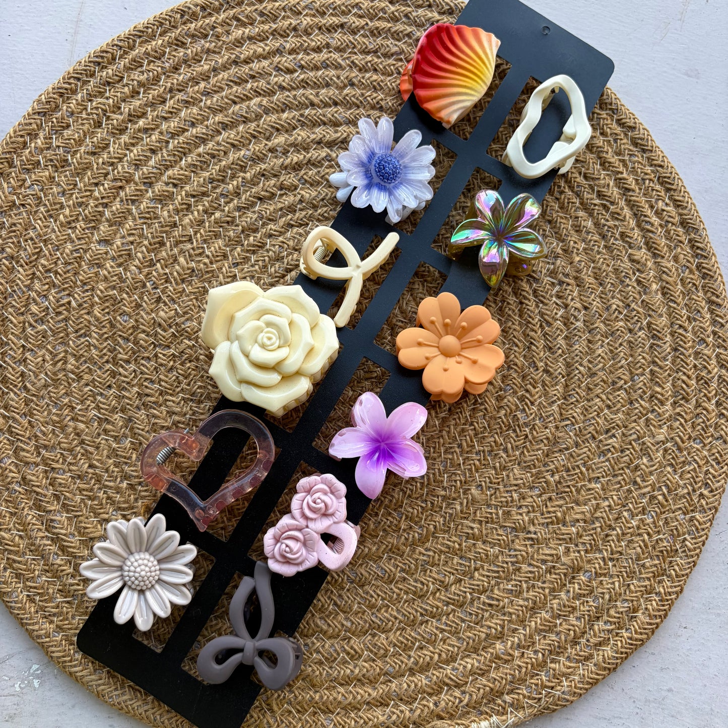 Mix Combo Claws (12 Pieces)