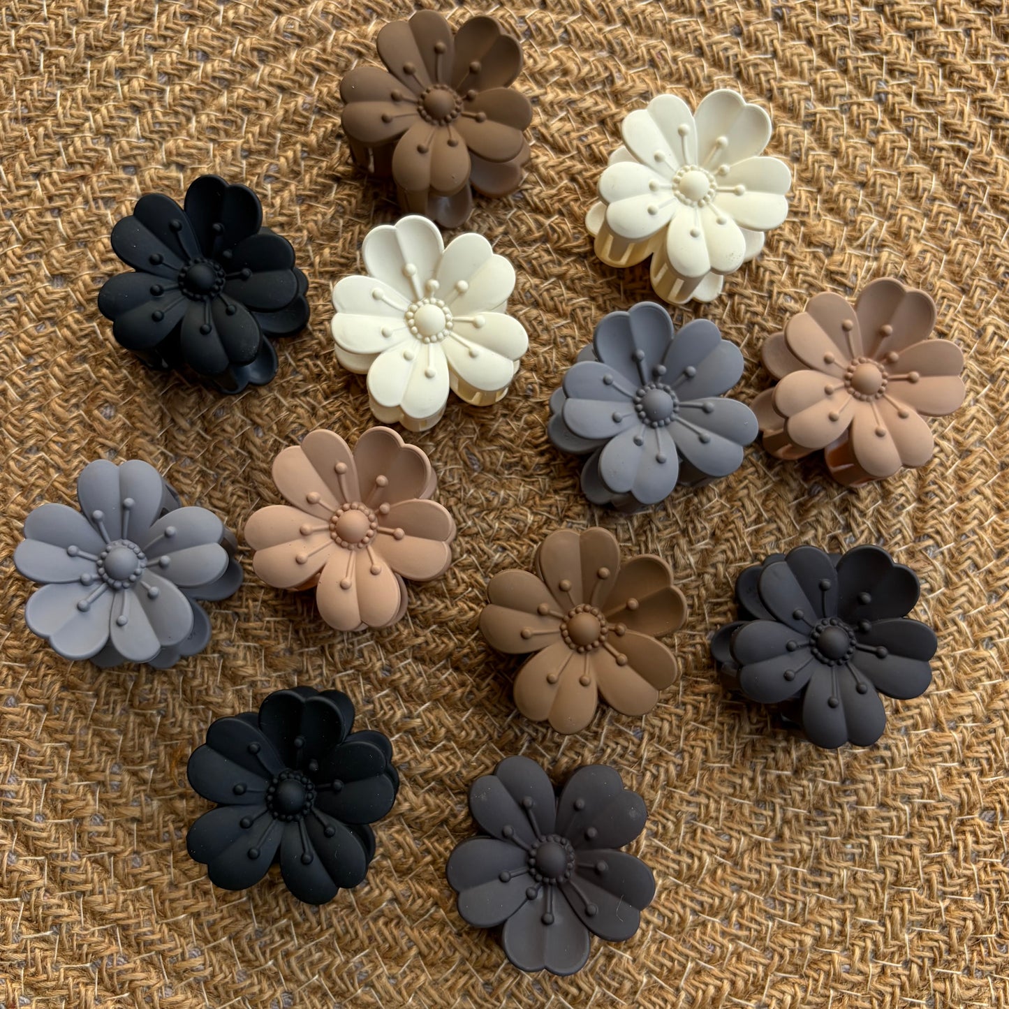 Flower Claws Matte (12 Pieces)