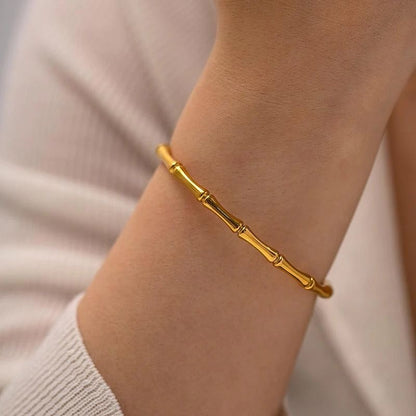 Trending Stainless Steel Anti Tarnish Kada Bracelet