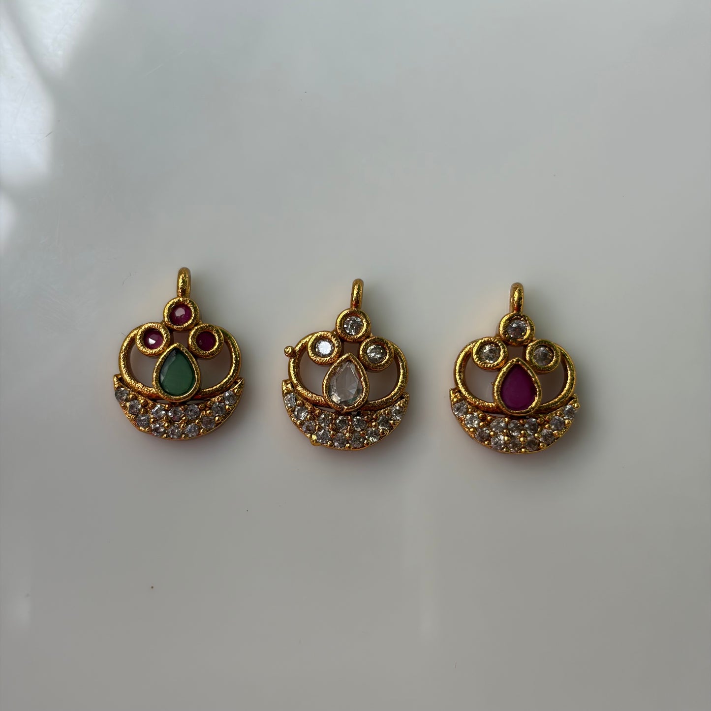 AD Pendent