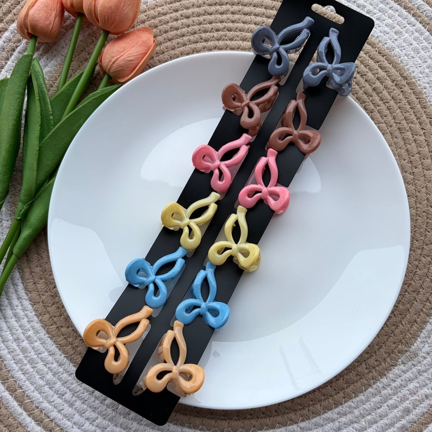 Glossy Bow Claws (12 Pieces)