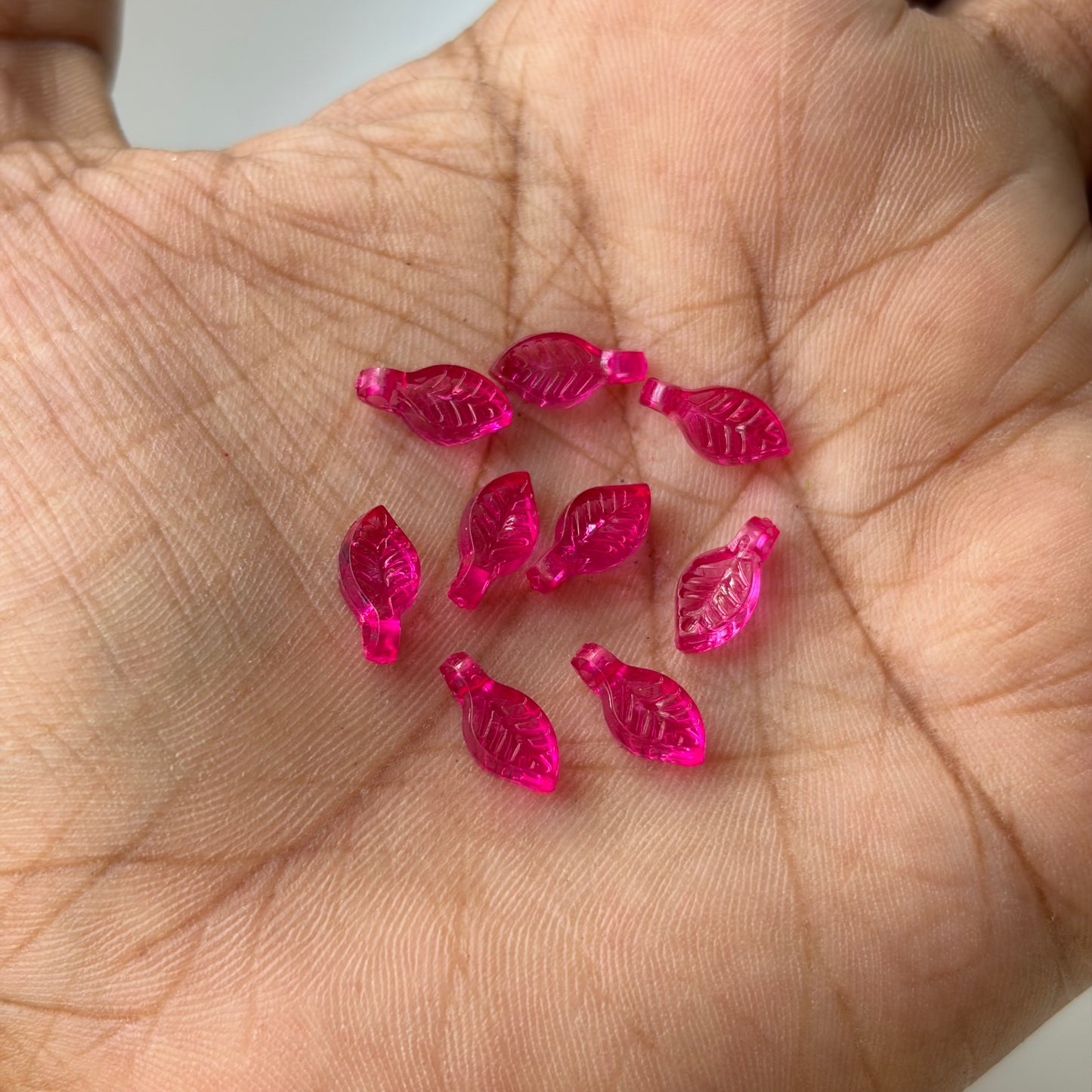 Acrylic Leaf (5 Grams)