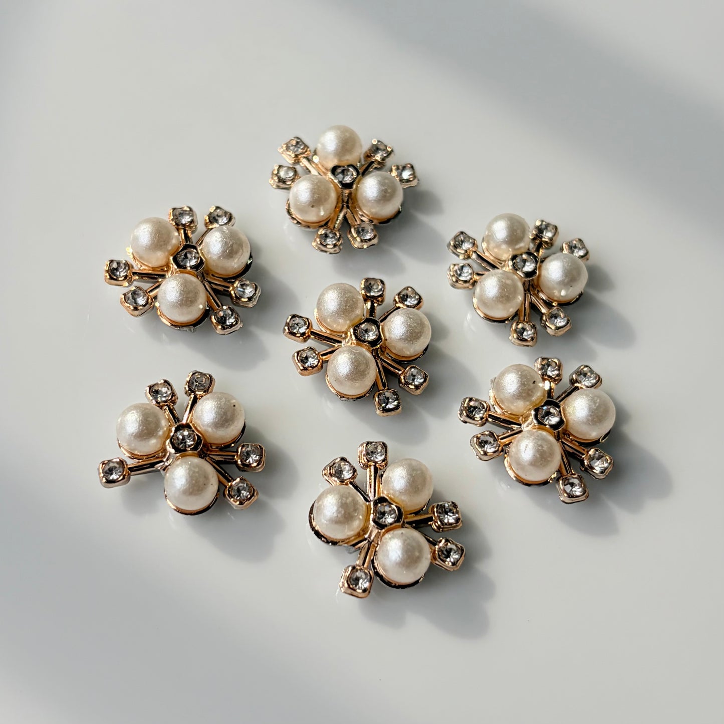 Pearl Patch Small (10 Pieces)