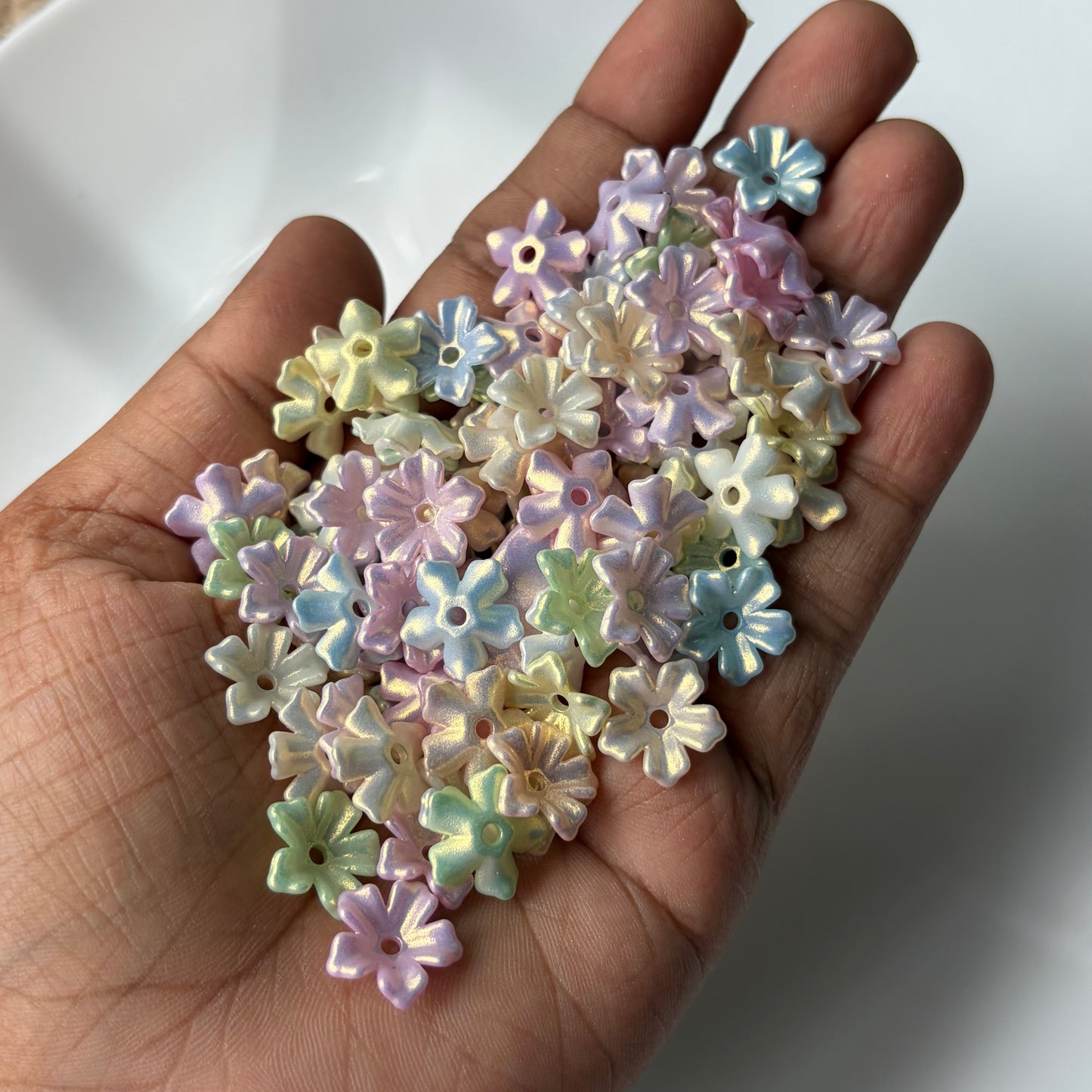 Acrylic Flowers (10 Grams)