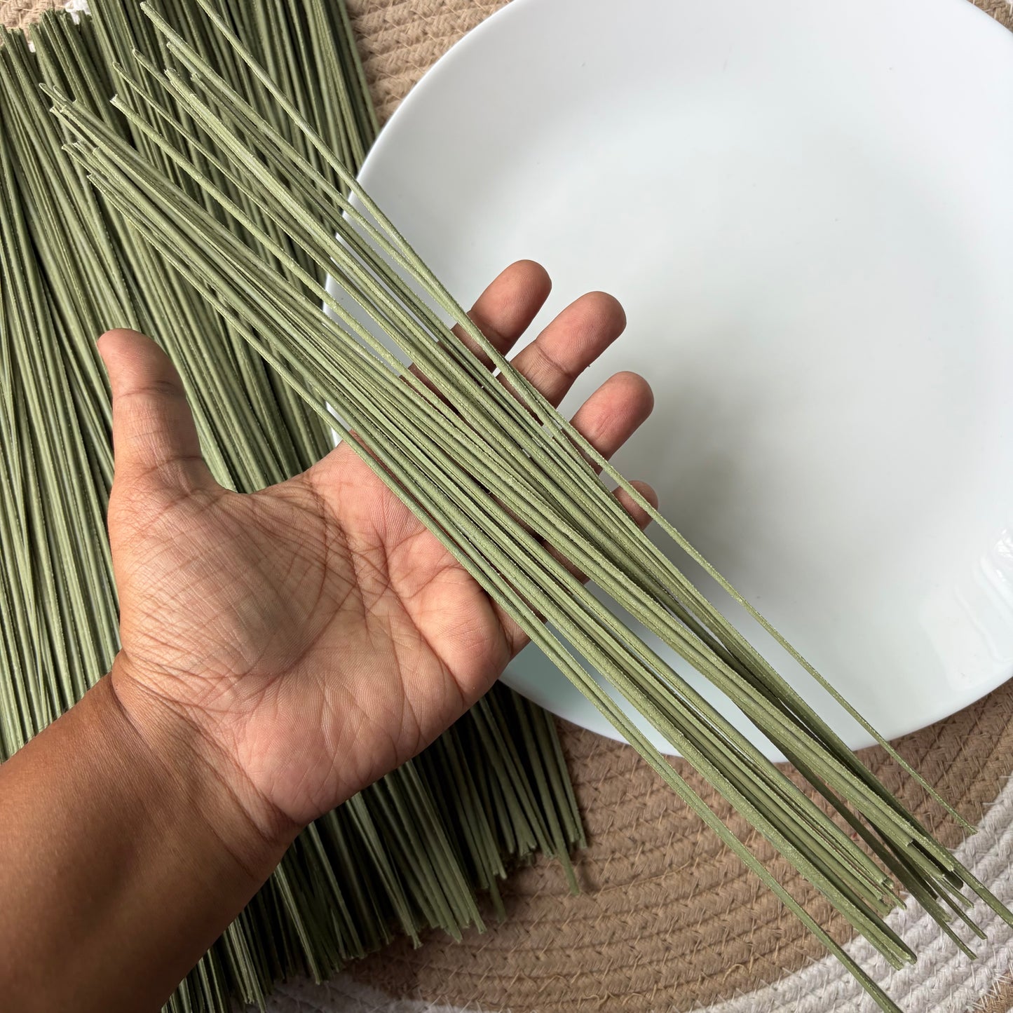 Green Sticks for Bouquet/Crafts (50 Pieces)