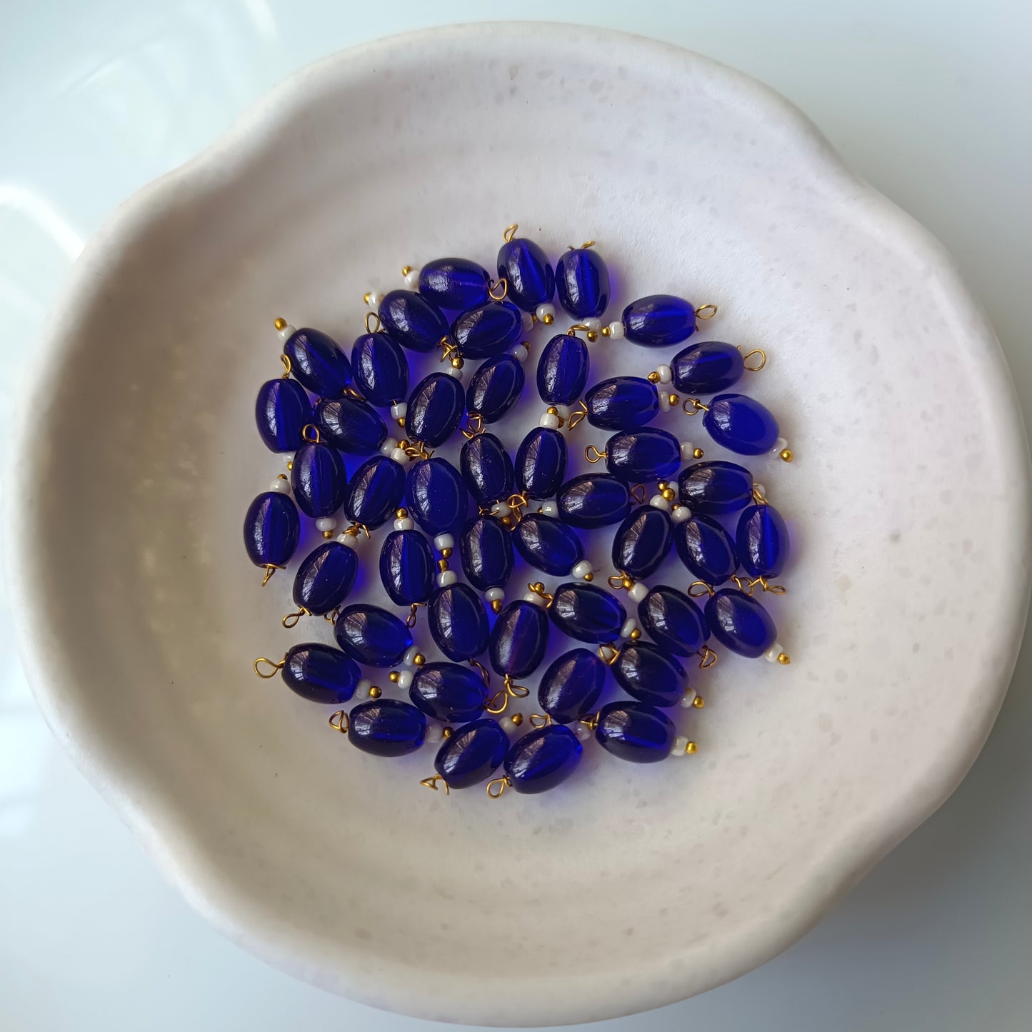 Oval Hanging Beads Glass Small (10 Pieces)