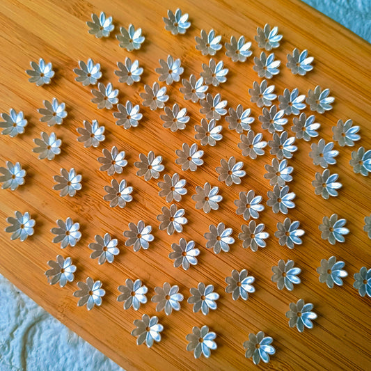 Pearl Flowers (15 Grams)