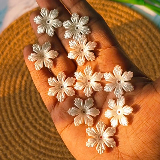 Pearl Flowers (10 Grams)