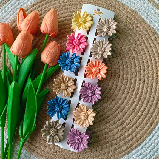 Flower Claws (12 Pieces)