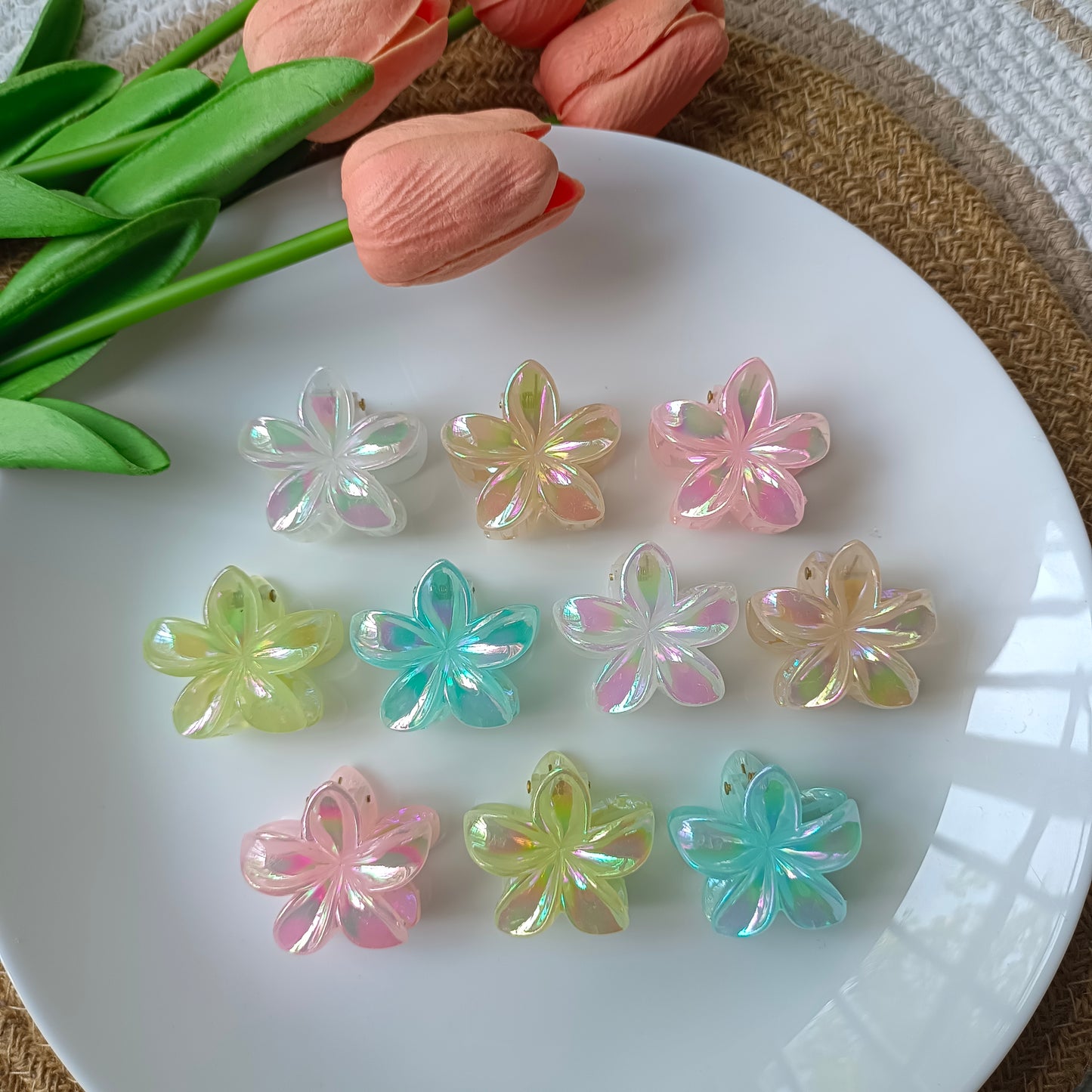 Holographic Flower Claws