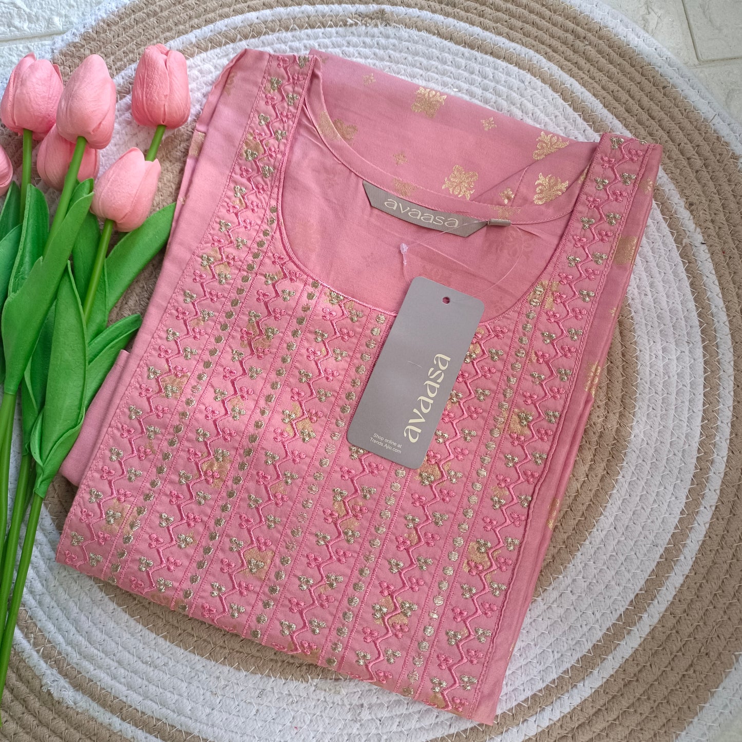 Avaasa Branded Kurti(Side Open)