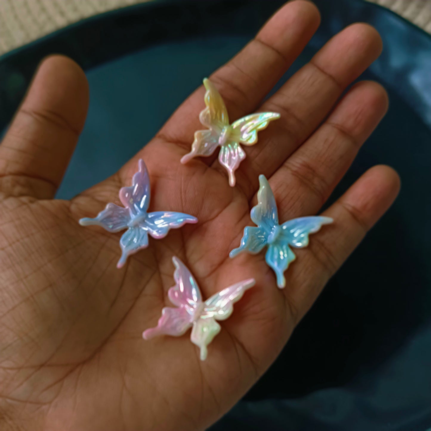 Dual Tone Butterfly (15 Grams)