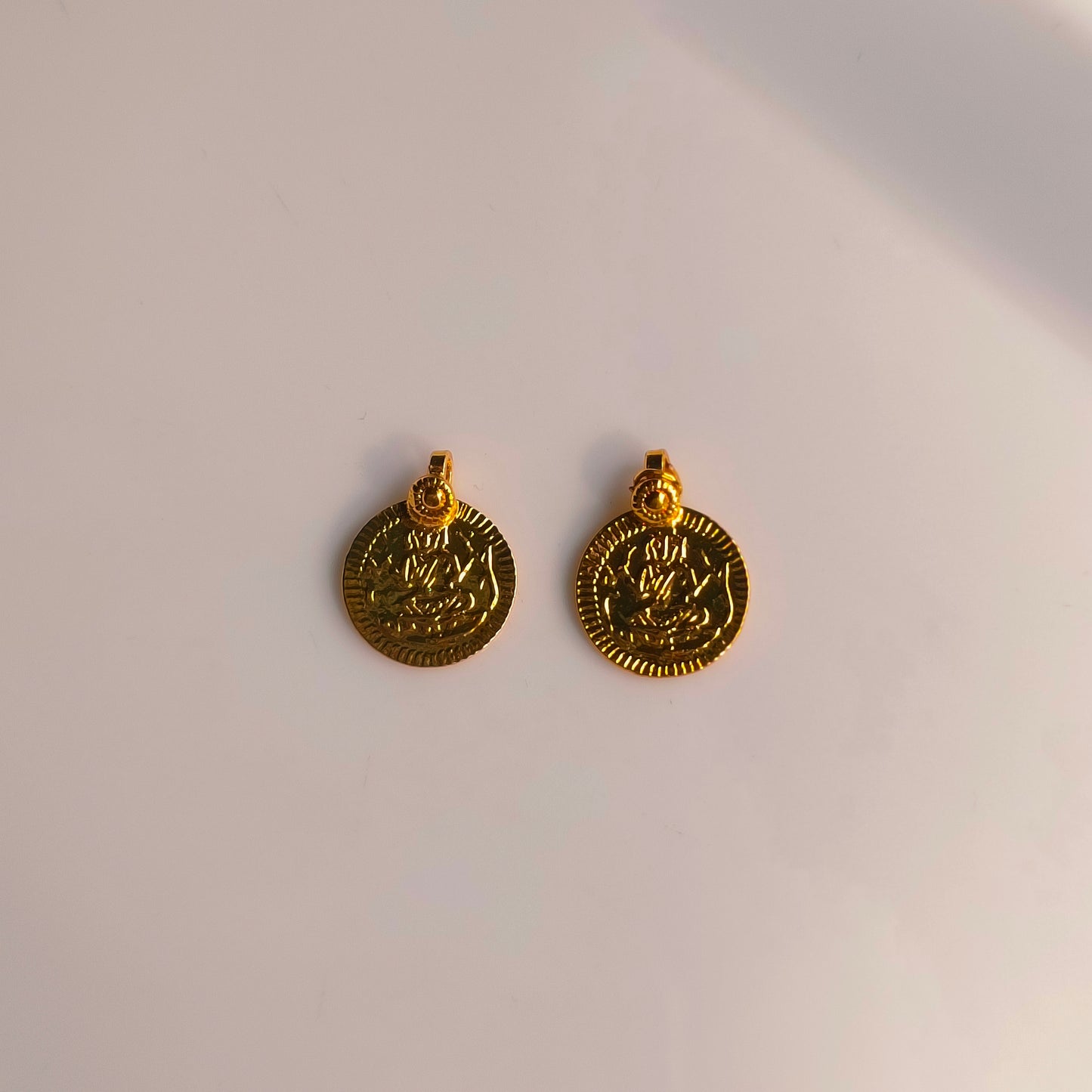 Anti-Tarnish Lakshmi Coins(2 Pieces)