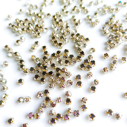 Clip Stones 4mm(5 Grams)