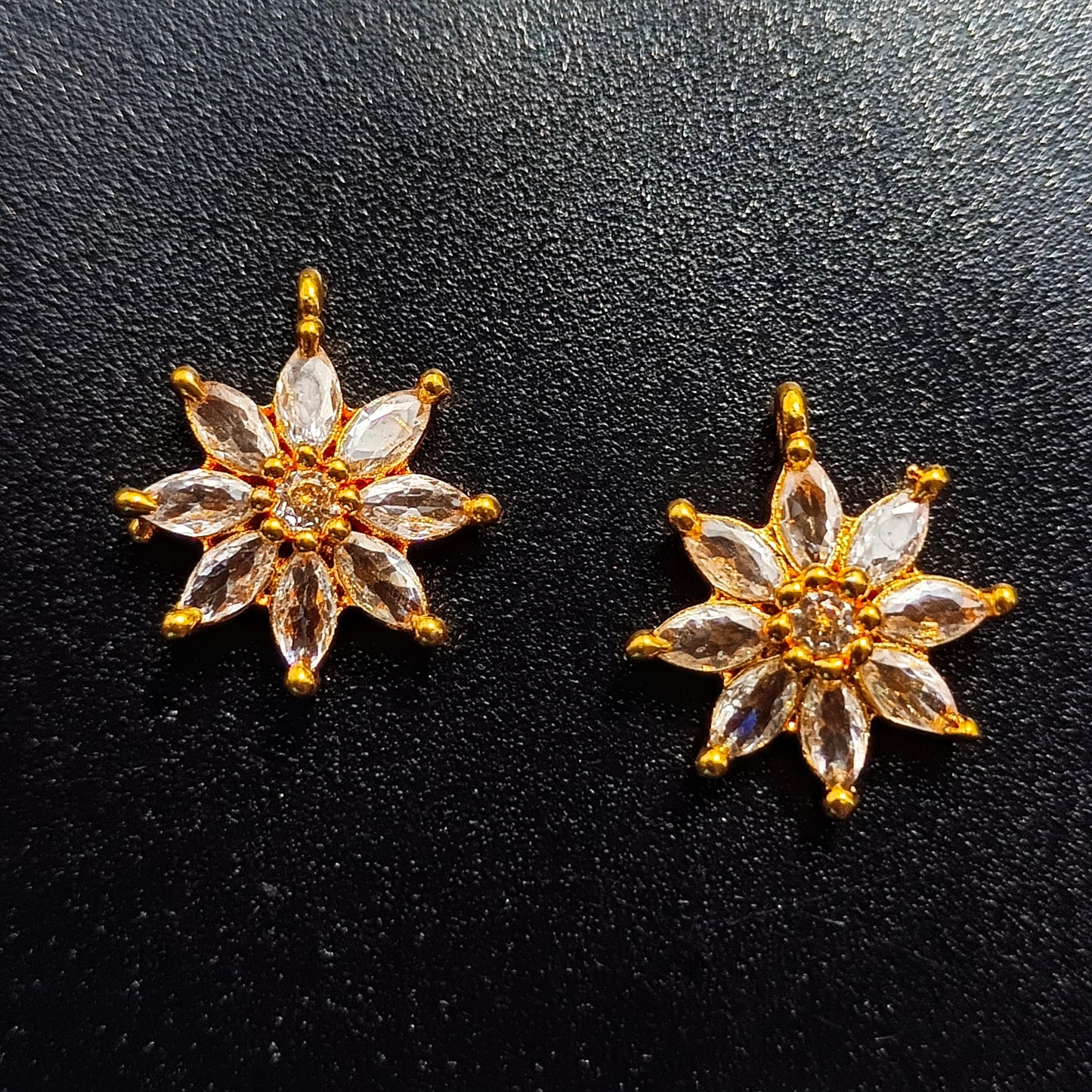 AD Stone Pendent