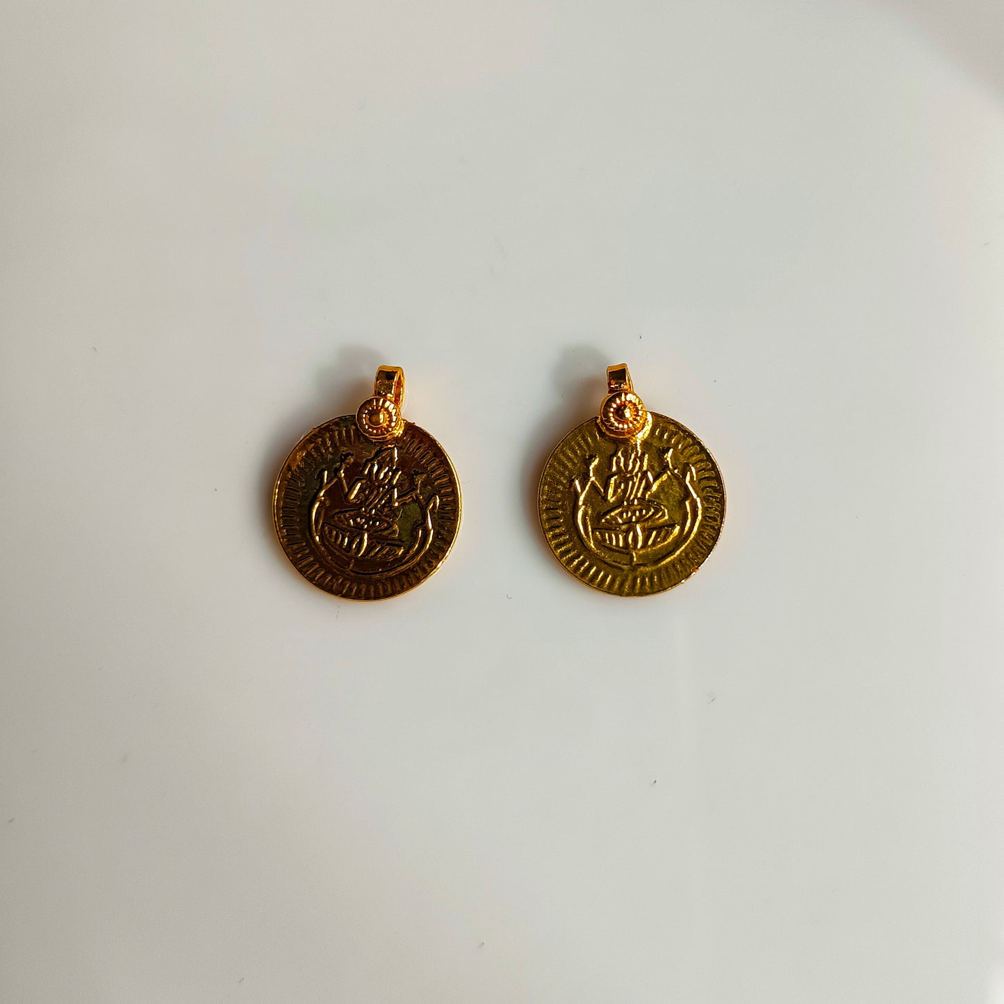 Anti-Tarnish Lakshmi Coins(2 Pieces)