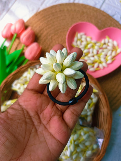 Real Lookalike Jasmine Malli Rubberband