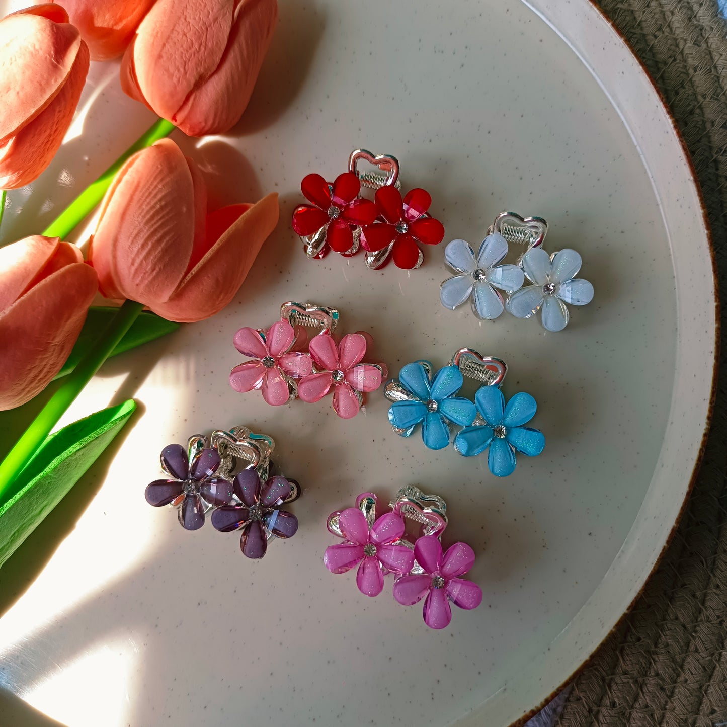 Premium Floral Metal Claw