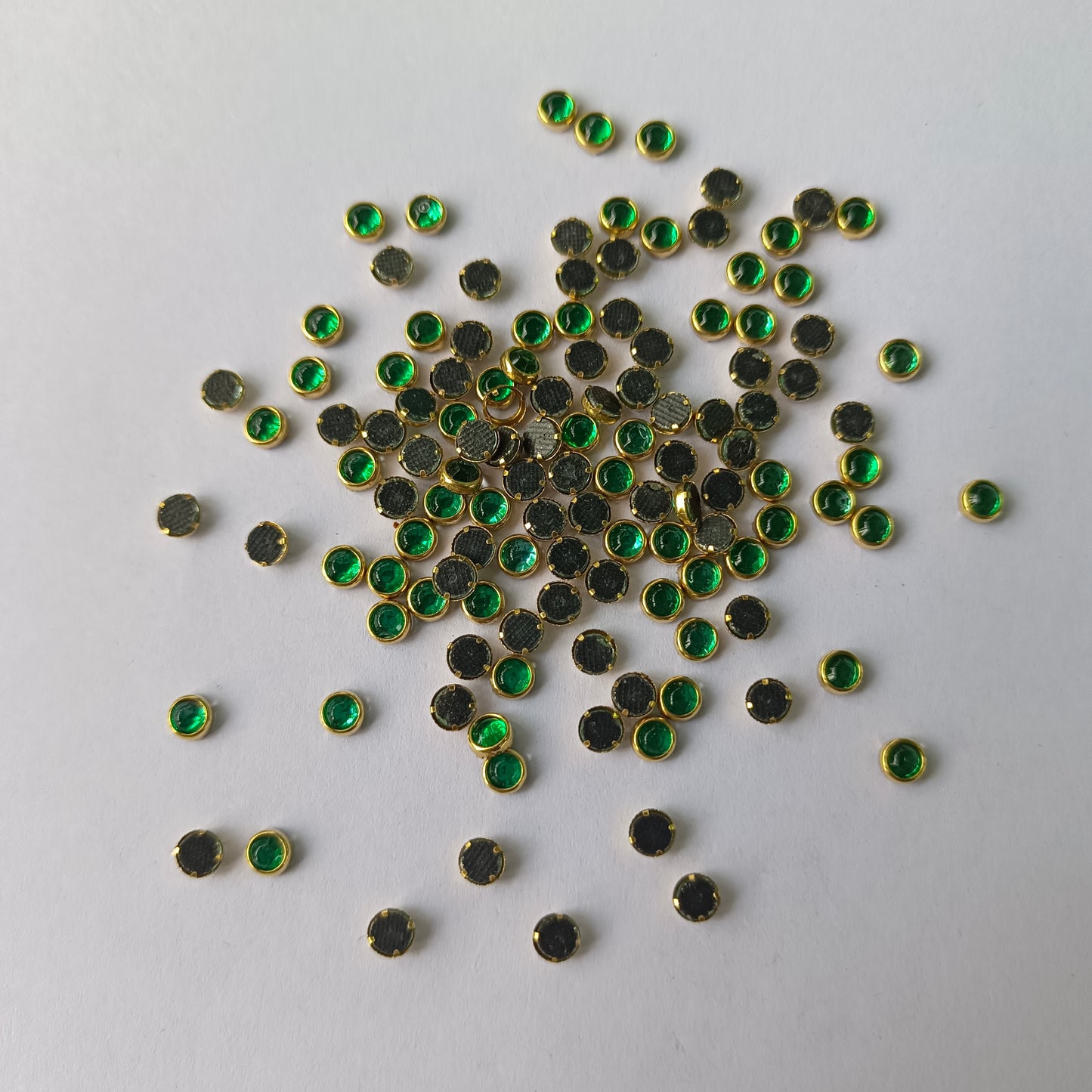 Kundan Stones 4mm Round(10 Grams)Green
