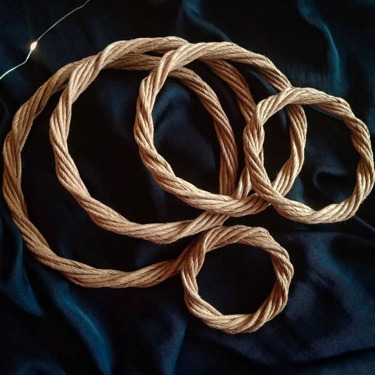 Wreath rings