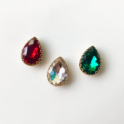 Clip Stone