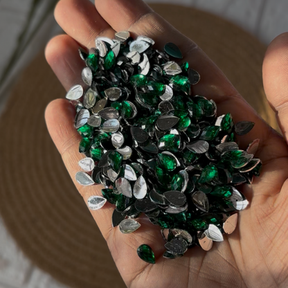 Drop Shaped Crystal Kundan Stones (10 Grams)