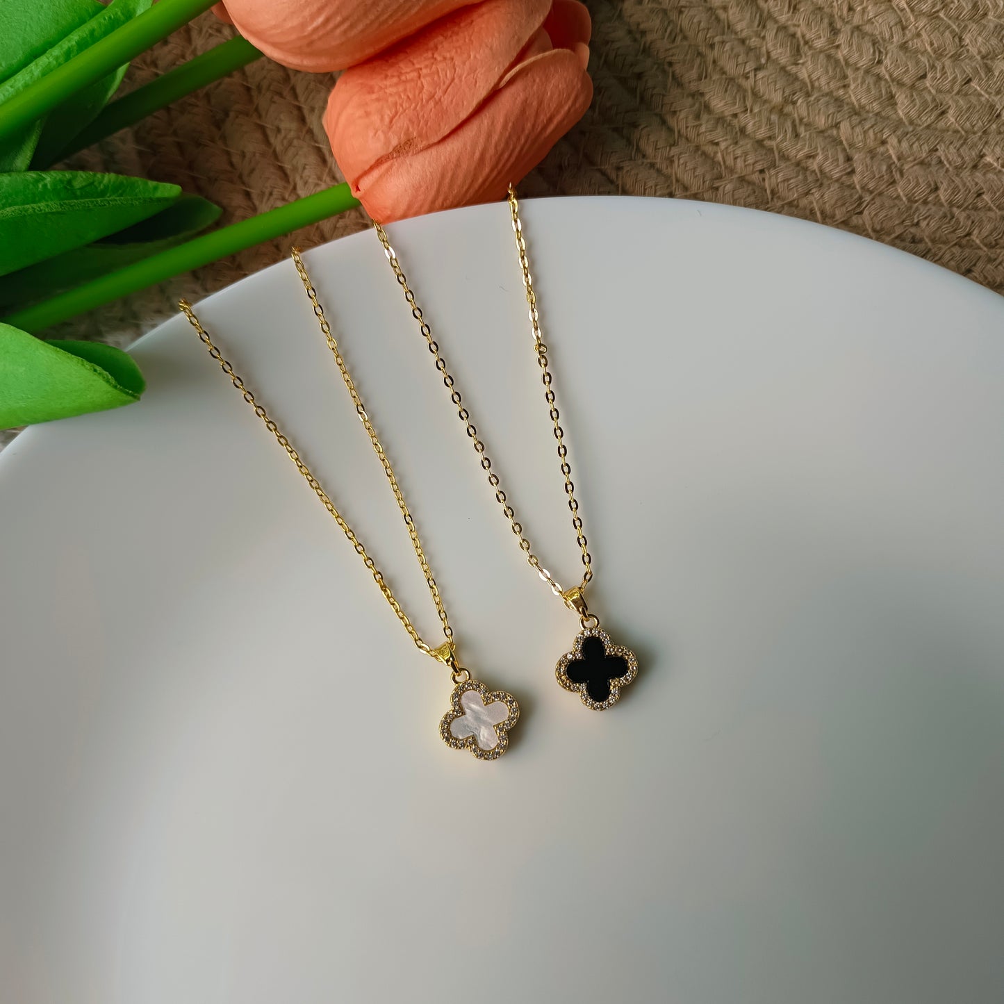 Anti tarnish Vancleef chain with Reversible Pendent