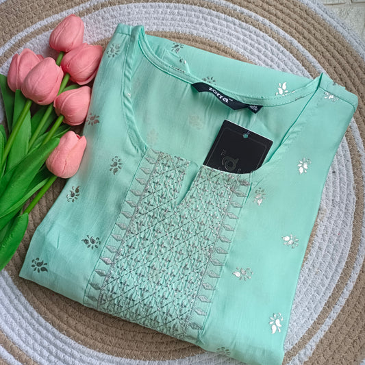Zorra Branded Side Open Kurti