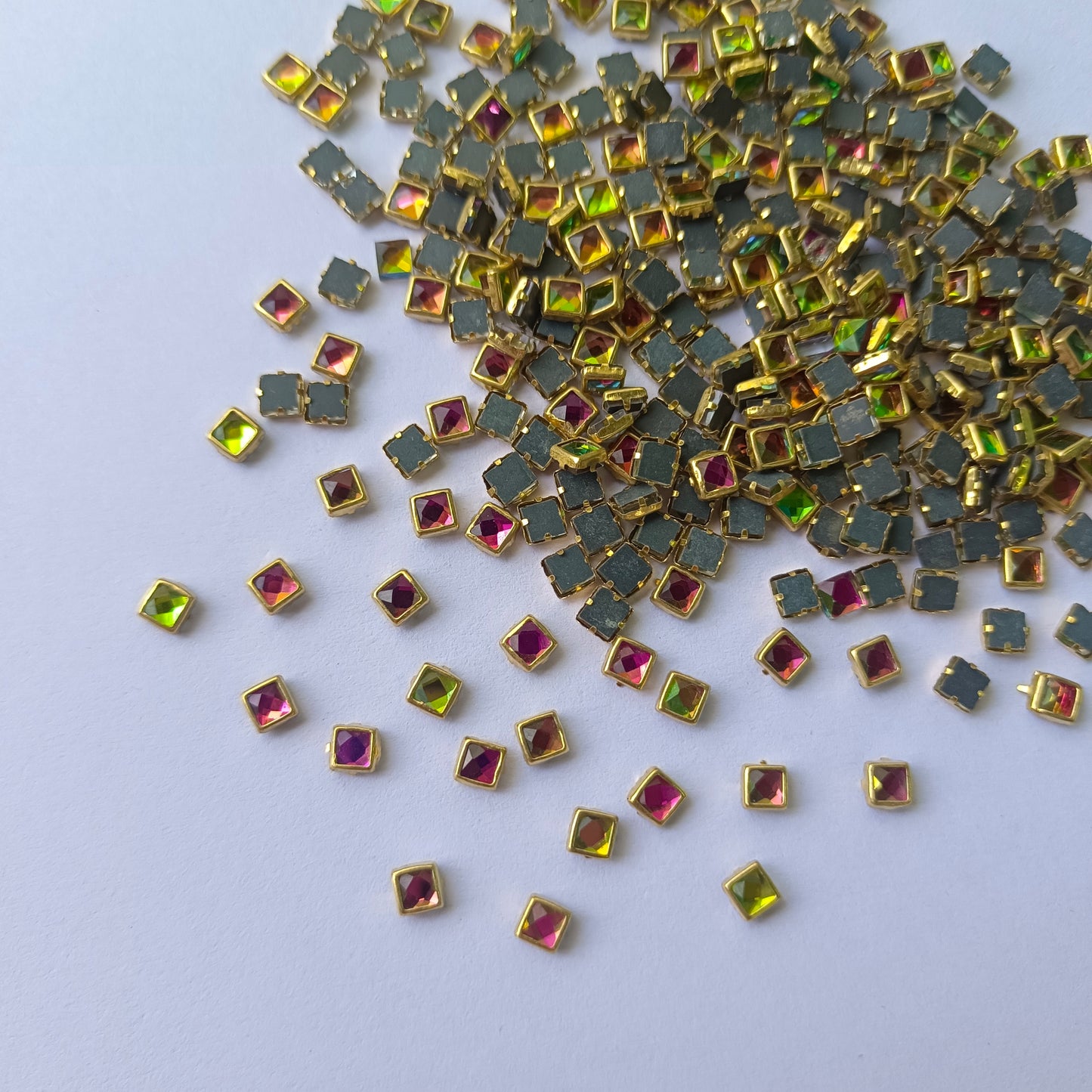 Kundan Stones SQUARE 4/4 Multi