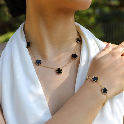 Trending Vancleef Neckchain Reversible Pendents