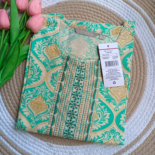 Avaasa Branded Kurti(Side Open)