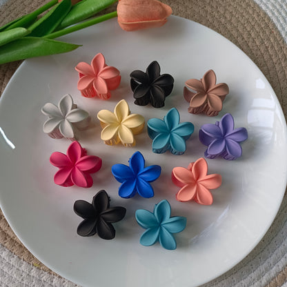 Matte Flower Claws(12 Pieces)