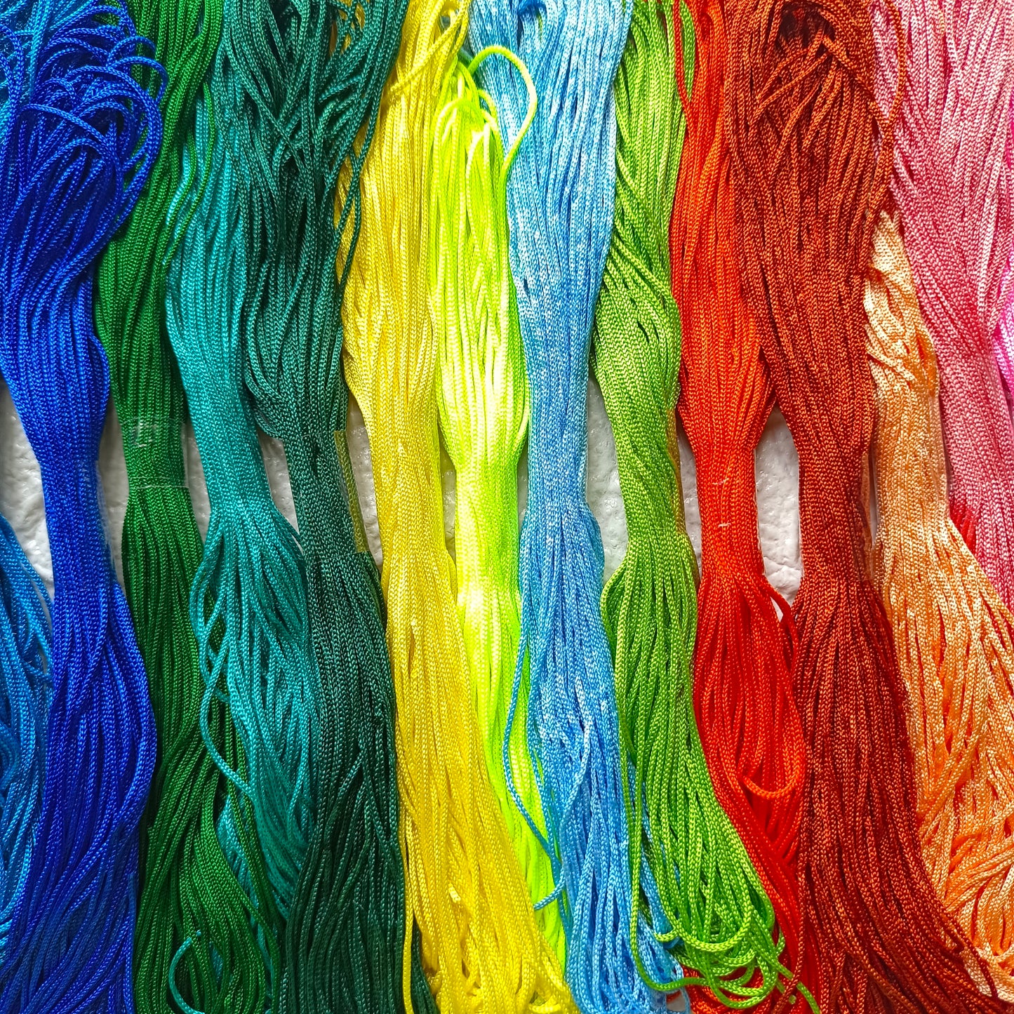 Purse/Nylon Threads (20 Metres)