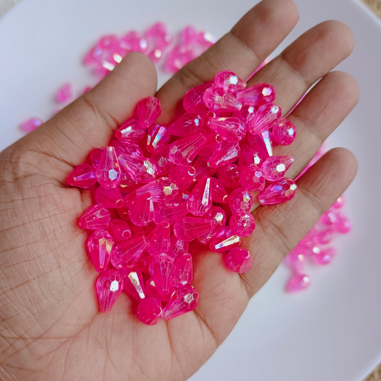 Teardrop Crystal beads (20 grams)