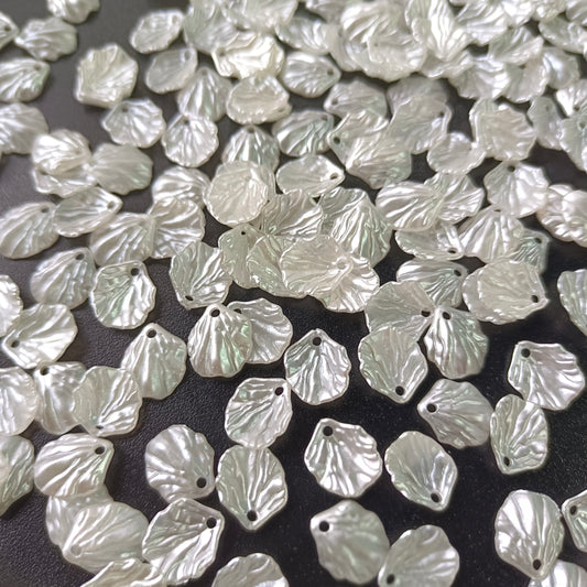 Mini Pearl Shells (10 Grams)