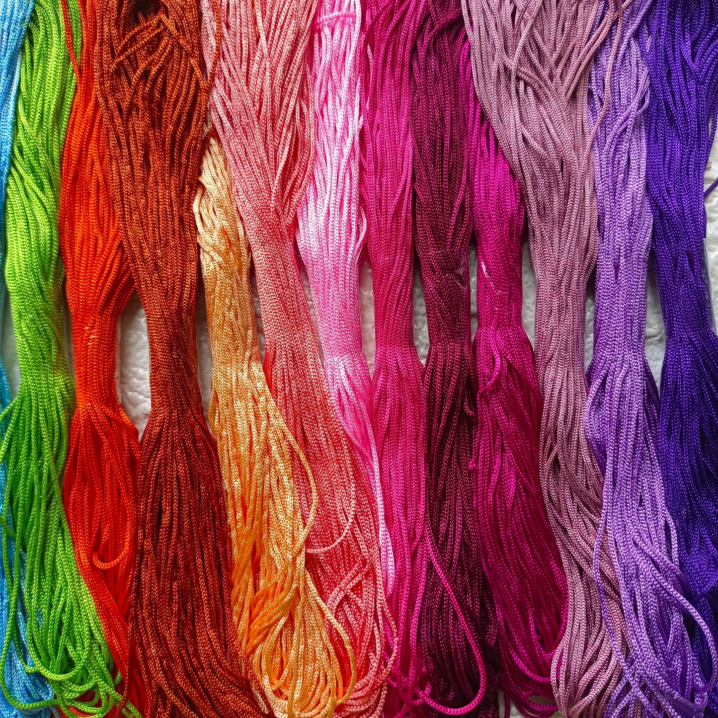 Purse/Nylon Threads (20 Metres)