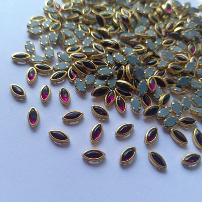 Kundan Stones 8K EYE(10 Grams) Wine Colour