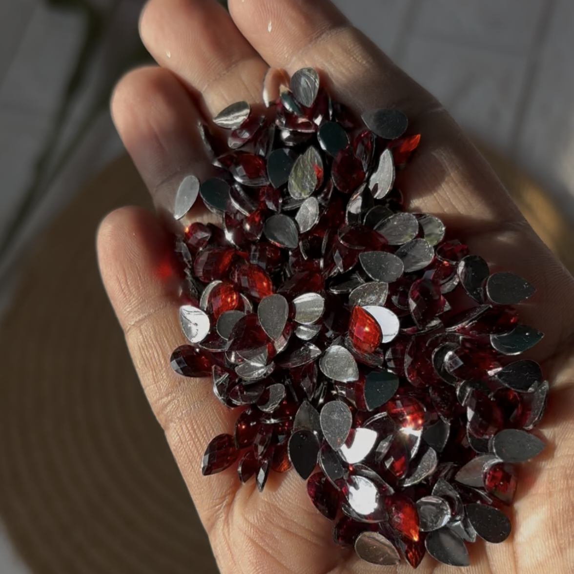 Drop Shaped Crystal Kundan Stones (10 Grams)