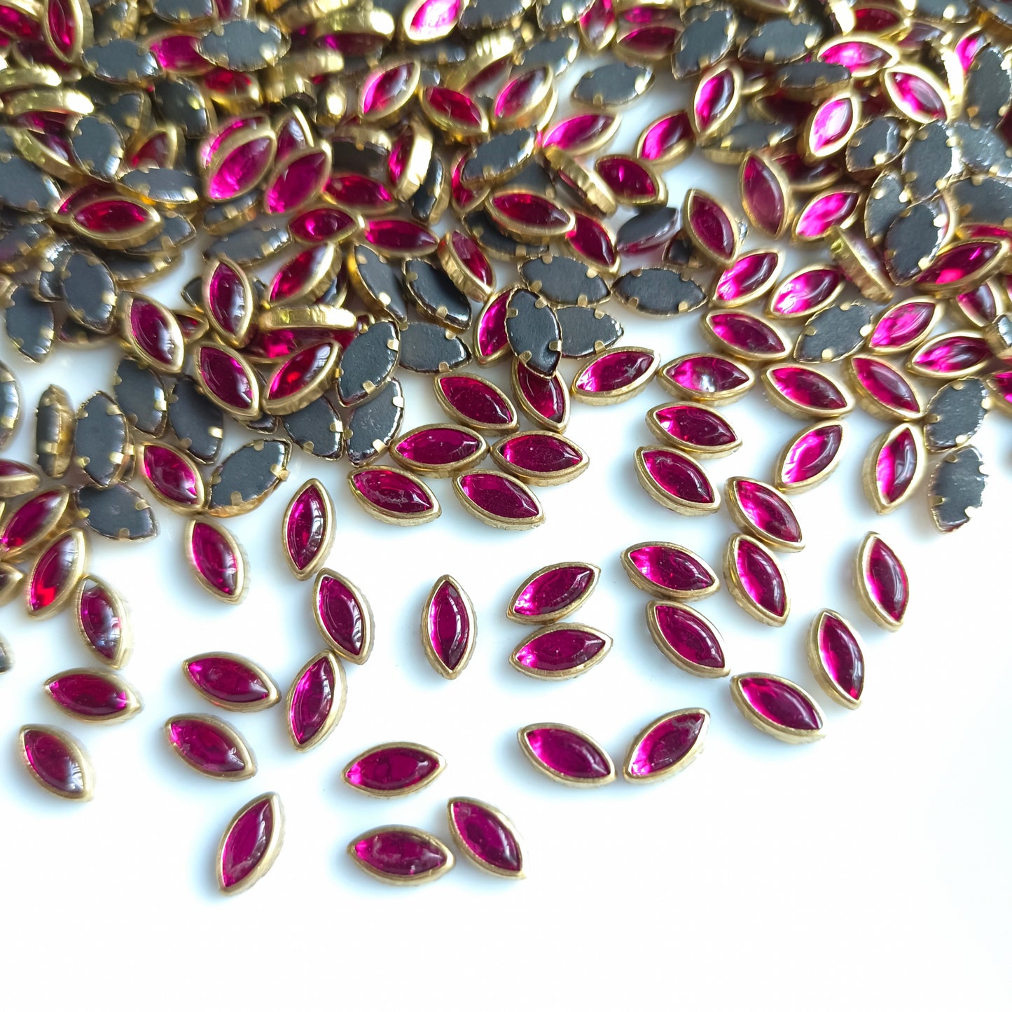 8k Eye kundan (10 Grams)