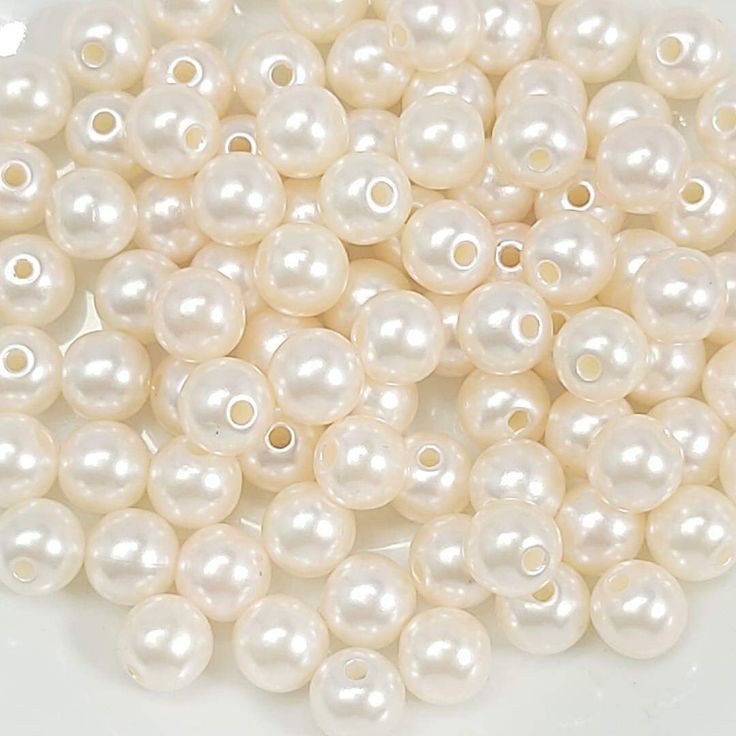 Pearls ( off white )