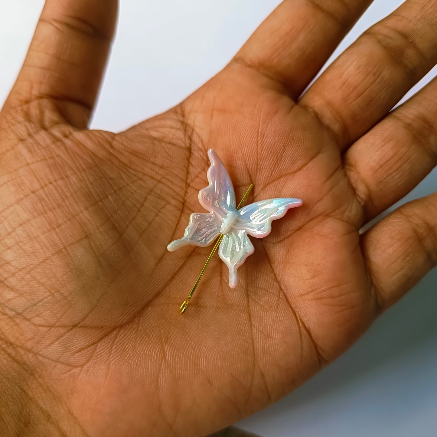 Dual Tone Butterfly (15 Grams)