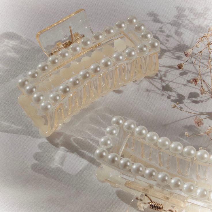 Pearl Claws