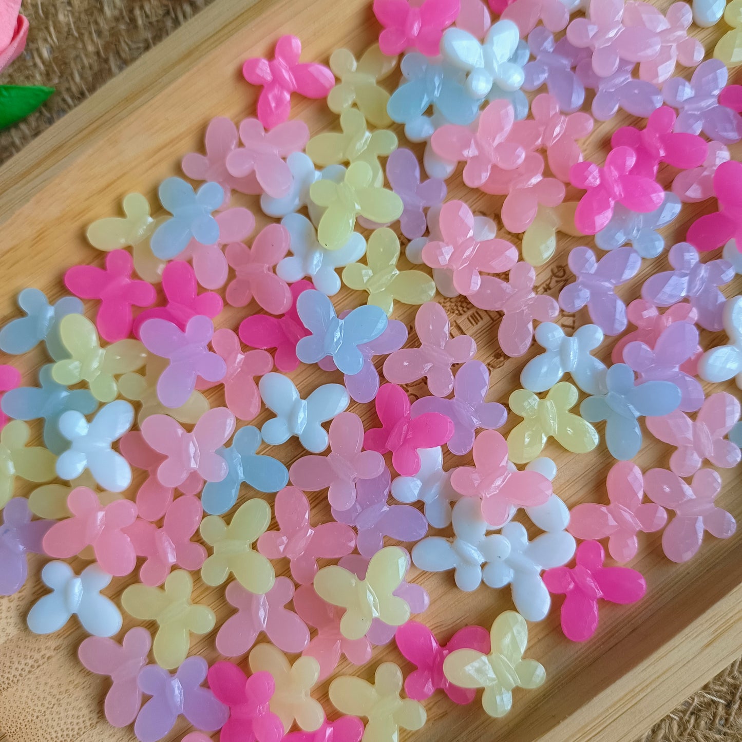 Pastel Butterflies(20 grams)