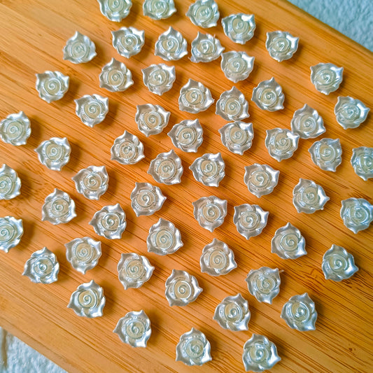 Pearl Flowers (15 Grams)