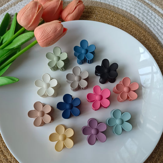 Matte Flower Claws