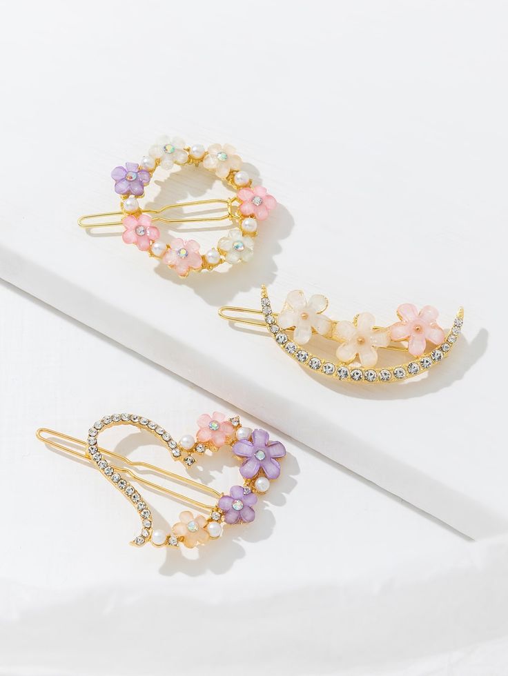 Sweetheart Floral Clips