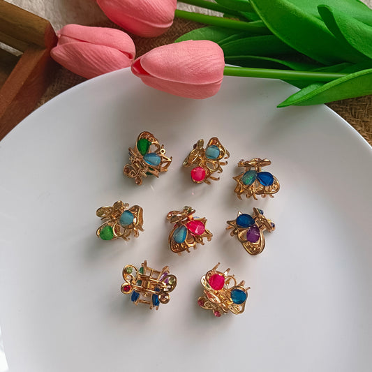 Butterfly stone clip